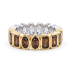 Bague Éternité en Moissanite Ovale Taille Radiant Alternée, Sertie à Griffes, Diamant Champagne, en Argent 925 Plaqué Or - Product Image 2
