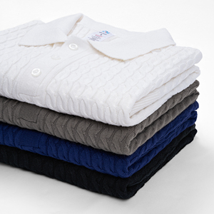 เสื้อผู้ชายสั่งทำพิเศษ สีพื้น ผ้ากันยับ 100% อะคริลิก เสื้อถักสำหรับผู้ใหญ่ ผลิตในเวียดนาม ODM แบบถักลายเคเบิ้ล แขนสั้น - Product Image 6