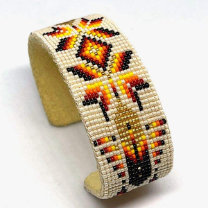 Cuentas de Vidrio Elegantes y Modernas para Pulseras Hechas a Mano en India con Bordado Festivo Puro y Opciones de Diseño Personalizado - Product Image 5