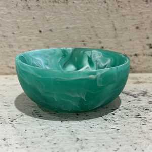 Assiettes de service en céramique de style américain, faites à la main, écologiques, de luxe, en résine, solides et durables, couleur personnalisable pour mariage - Product Image 5