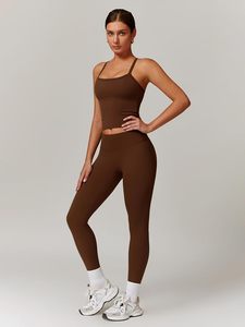 Ensemble de sport pour femme : Legging de compression taille haute sculptant et brassière de sport dos nageur à maintien, séchage rapide, pour la course et l'entraînement - Product Image 2