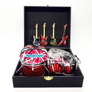 Guitarra y Batería en Miniatura de la Famosa Banda EvH |   Caja Exclusiva Gratuita para Figuras de Acción - Product Image 4