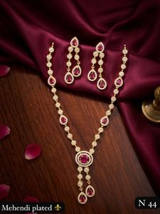 Fancy Collection Gold Plated Kundan & Pearl Necklace and Earring <b>Set</b> Women's Wedding Jewelry Classic Style Geometric Design - Product Image 1