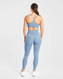 Conjuntos de 2 Piezas para Mujer con Logotipo Personalizado OEM, Leggings de Cintura Alta con Cintura en V - Product Image 2
