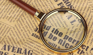 Lupa de Estilo Antiguo con Marco Metálico Clásico, Lupa de Lectura Decorativa de Latón Chapado en Oro, Lupa de Mano para - Product Image 2