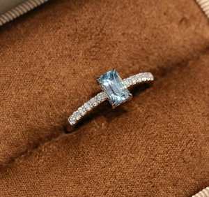 แหวนทองคำขาว 18K ประดับพลอยซานต้ามาเรีย ทำด้วยมือ งานฝีมือชั้นสูง เหมาะสำหรับเป็นของขวัญหมั้นหรือแต่งงาน สำหรับผู้หญิง สวยสง่า - Product Image 3