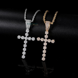 Pendentif croix plaqué or avec diamant de laboratoire, tendance, avec cristal rond, charme religieux, unisexe, à porter au quotidien - Product Image 5