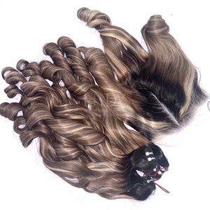 Extensiones de Cabello Humano Vietnamita Ondulado Ombre de la Más Alta Calidad, Precio Especial, con Cierre, 2026 - Product Image 1