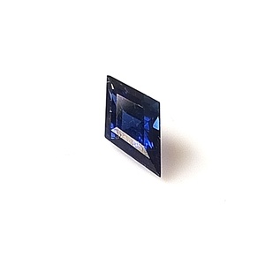 Zafiro azul australiano natural de 040 quilates, facetado, en forma de cometa, sin calentar, sin tratar, translúcido, gema de calidad premium. - Product Image 1