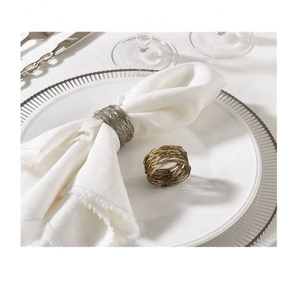 ชุดห่วงรัดผ้าเช็ดปากโลหะทำมือสุดหรูลาย2025 4ชิ้นสีสดใสงานแต่งงานรับประทานอาหารที่หรูหราการตกแต่งโต๊ะในโรงแรมดีไซน์ไม่เหมือนใคร - Product Image 5