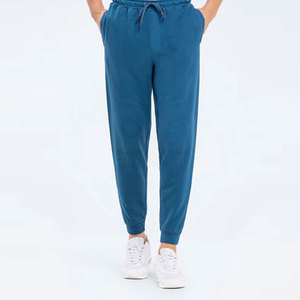 Jogging pour homme, dernière collection, séchage rapide, coton 100% lavé, fabrication durable. - Product Image 1