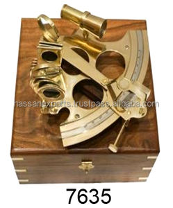 Sextante redondo de latón macizo hecho a mano indio con caja de madera para fabricación de decoración del hogar venta al por mayor - Product Image 4