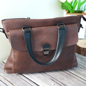 Sac messager en cuir véritable, prix de gros, élégant sac à bandoulière pour homme, sac pour ordinateur portable pour le bureau et les voyages par M/S SHAAD HANDICRAFTS - Product Image 1