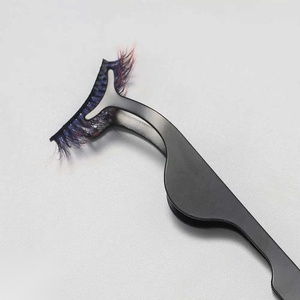 Pince à épiler professionnelle en acier inoxydable, pointe lisse, clip courbé durable 10 mm, logo personnalisé pour extension de cils - Product Image 4