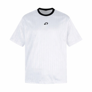 เสื้อยืดลำลองสไตล์สปอร์ตผ้าแจ็คการ์ดเนื้อพิเศษสำหรับผู้ชาย โพลีเอสเตอร์คุณภาพพรีเมียม เหมาะสำหรับการฝึกซ้อม รับผลิตเสื้อผ้ากีฬาแบบ OEM เสื้อผู้ชาย - Product Image 3