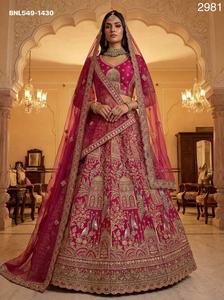 Última Colección de Lehenga Choli de Seda Gadhwal con Bordado, Lentejuelas Zari y Diamantes, Exportador Indio - Product Image 5