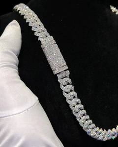 Collar de Cadena Cubana con Moissanita VVS de Calidad Premium para Uso Diario, Regalo para Fiestas, Disponible al Mejor Precio - Product Image 2