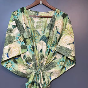 Nuevo Kaftán Naaz Textile de Lujo con Estampado Animal, Cuello en V, Cordón Ajustable, Manga Corta, Corte Ajustado y Largo, de Algodón Suave Indio para Mujer - Product Image 1