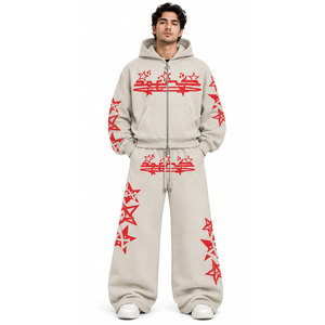 Ensemble de survêtement vintage tendance à capuche, coupe ample, style streetwear, avec sweat-shirt et pantalon imprimés étoiles rouges et poches latérales - Product Image 2