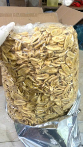 Chips de Plátano Secos Dulces y Crujientes de Vietnam, Hechos con Plátanos Maduros Frescos con Sabor Natural, Exportación de Alta Calidad, Bolsa de 100G - Product Image 2