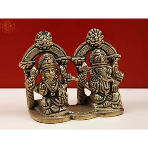 Escultura de latón de 2 pulgadas hecha a mano de la diosa Lakshmi y Ganesha - Product Image 3