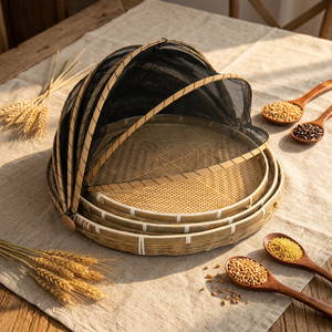 Panier de rangement alimentaire rond pliable en bambou Vinacraft avec couvercle en filet - Product Image 4