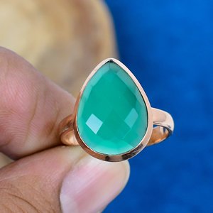 Natural Green Onyx Gemstone Pear Shape <b>Ring</b> Rose Gold Over <b>925</b> Sterling <b>Silver</b> - Product Image 2