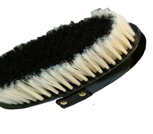 Cepillo de cuerpo de cerdas de caballo y cerdo de madera Peine de Curry para el cuidado del cuerpo - Product Image 1