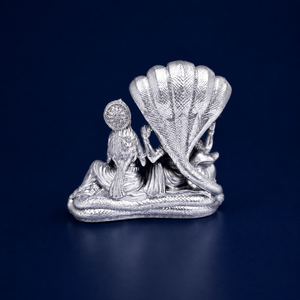 Idole Laxmi Narayan plaquée argent 999 de Jaipur Metals |   Statue d'art déco pour la maison 100% en laiton |   5,5x3,5x5 cm |   94g |   Pooja et Cadeau - Product Image 5