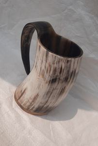 Venta al por mayor: Taza artesanal de cuerno de búfalo, artesanía Kiswah portátil para bebidas frías/calientes, regalos, decoración del hogar, con descuento. - Product Image 2