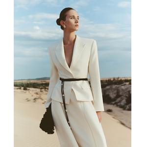 Women's Suits & Blazers New Arrival ELISE FIT BLAZER Elegant Women's Blazers Women Designer Clothes With 61% RAYON, 39% COTTON - Product Image 1