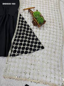 Conjunto de Plazzo-Kurta y Dupatta de Seda Romana de Alta Calidad para Uso Ocasional, con un Diseño Elegante, Fabricante de Moda Femenina - Product Image 2