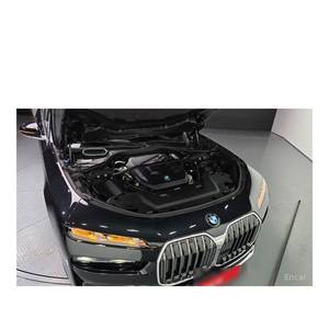 BMW Série 7 740d XDrive Septembre 2023 Conception pour conduite à gauche Diesel Boîte de vitesses automatique 72 581 km Pure Excellence Design - Product Image 6