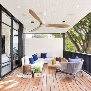 Ventilatore da Soffitto Moderno da 60 Pollici con 3 Pale in Legno Massello, 6 Velocità, Telecomando, 3 Colori Dimmerabili per Soggiorno - Product Image 6