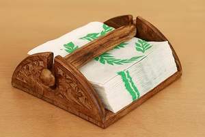 Porte-serviettes classique en bois de manguier, forme rectangulaire, faible hauteur, fait main, rustique, accessoire de cuisine pour table. - Product Image 4