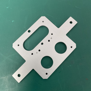 อุปกรณ์จับยึด CNC แบบกำหนดเอง อลูมิเนียม 6061-T6 ความแม่นยำสูง สำหรับงานกลึงอุตสาหกรรม ผู้ผลิต OEM ODM - Product Image 2