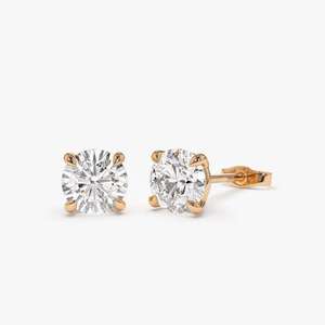 Boucles d'oreilles clous en moissanite brillante plaqué argent, sertissage clos, luxe classique, personnalisables, pour femme, mariage et fiançailles - Product Image 1