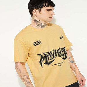 เสื้อยืดแขนสั้นสีเหลืองทรงปกติสำหรับผู้ชาย คอกลม สวมใส่สบาย ผลิตจากผ้าฝ้ายเจอร์ซีย์ถัก 100% สีพื้น สามารถออกแบบลายได้ ไม่หดตัว - Product Image 4