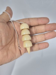 Pendule en bois de palissandre OSIRIS 4 fait main pour la radiesthésie - Métaphysique, Nouvelle Ère, Prix raisonnable chez Amayra Crystals Exports - Product Image 5