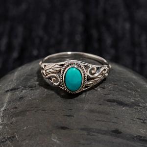 Anillo de Boda con Incrustaciones de Turquesa - Plata de Ley 925, Forma Ovalada, Gema Natural Hecha a Mano, Alta Calidad, Venta al Por Mayor - Product Image 1