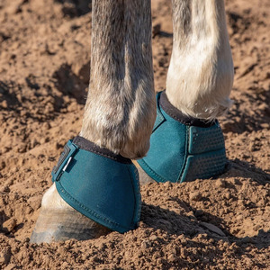 Protège-jambes en néoprène bleu sarcelle pour chevaux avec semelle antidérapante hexagonale et fermeture auto-agrippante - Product Image 4