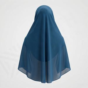 Hijab châle en soie chiffon ombrée ethnique de qualité supérieure, respirant, doux, dégradé, foulards musulmans élégants et stylés - Product Image 2