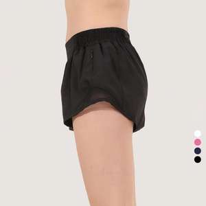Shorts de sport respirants pour femmes, taille mi-haute, rose, séchage rapide, tricotés avec poches, taille élastique, couleur unie, coupe classique - Product Image 2