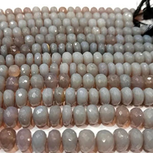 ลูกปัดพลอยแคลเซโดนีสีเทาธรรมชาติทรงรอนเดลเหลี่ยมเพชรพลอย ขนาด 9 ถึง 12 มม. ขายเป็นเส้นยาว 8 นิ้ว - Product Image 2