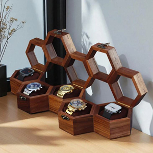 Caja de Madera para Relojes con Acabado Clásico de Madera, Almacenamiento de Relojes de Madera para Colecciones de Lujo por AYAANS - Product Image 5