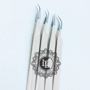 Pince à cils en acier inoxydable de qualité supérieure revêtement en poudre nue pince à épiler à pointe d'argent testée à la main marque privée - Product Image 6