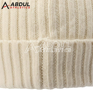Bonnet en jacquard extensible, tricoté, chaud et durable, idéal pour les voyages par temps froid et l'usage en extérieur - Product Image 5