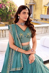 Indian Traditional Ethnic Lehenga Choli Set in <b>Sequin</b> Thread Embroidery Dupatta Wedding Party Dress for Women Fancy Trendy Wear - Product Image 5