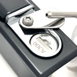 LM-818-1S-KD-K72-3 높은 도난 방지 서버 랙 키 다른 스윙 핸들 리프트 및 회전 키 잠금 밀봉 캠 잠금 래치 - Product Image 3