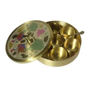 Caja de Almacenamiento de Especias de Metal Hecha a Mano, Tapa Decorativa, Organizador de Masala Moderno para Cocina, Contenedor de Alta Calidad - Product Image 1
